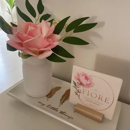 Fiore Rooftop Terrace Apartament *